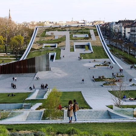 City Park Rest Apartment With Air Condition Budapest Bagian luar foto