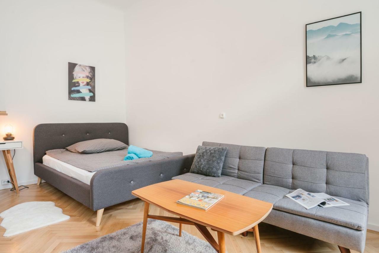 City Park Rest Apartment With Air Condition Budapest Bagian luar foto